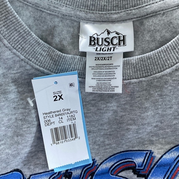 Busch Light Women's Long Sleeve Americana Graphic Sweatshirt NWT Size 2X - Picture 4 of 6